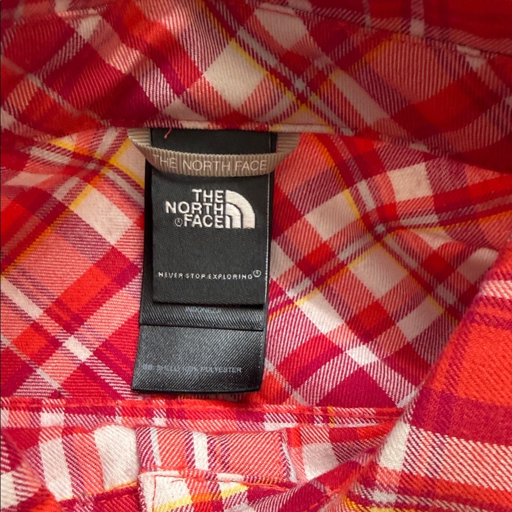 The North Face Pink Plaid Button Down Shirt - Picture 2 of 7